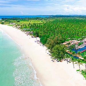 Graceland Khaolak Beach Resort- SHA Extra Plus